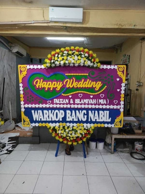 Papan Bunga di Sine Sragen